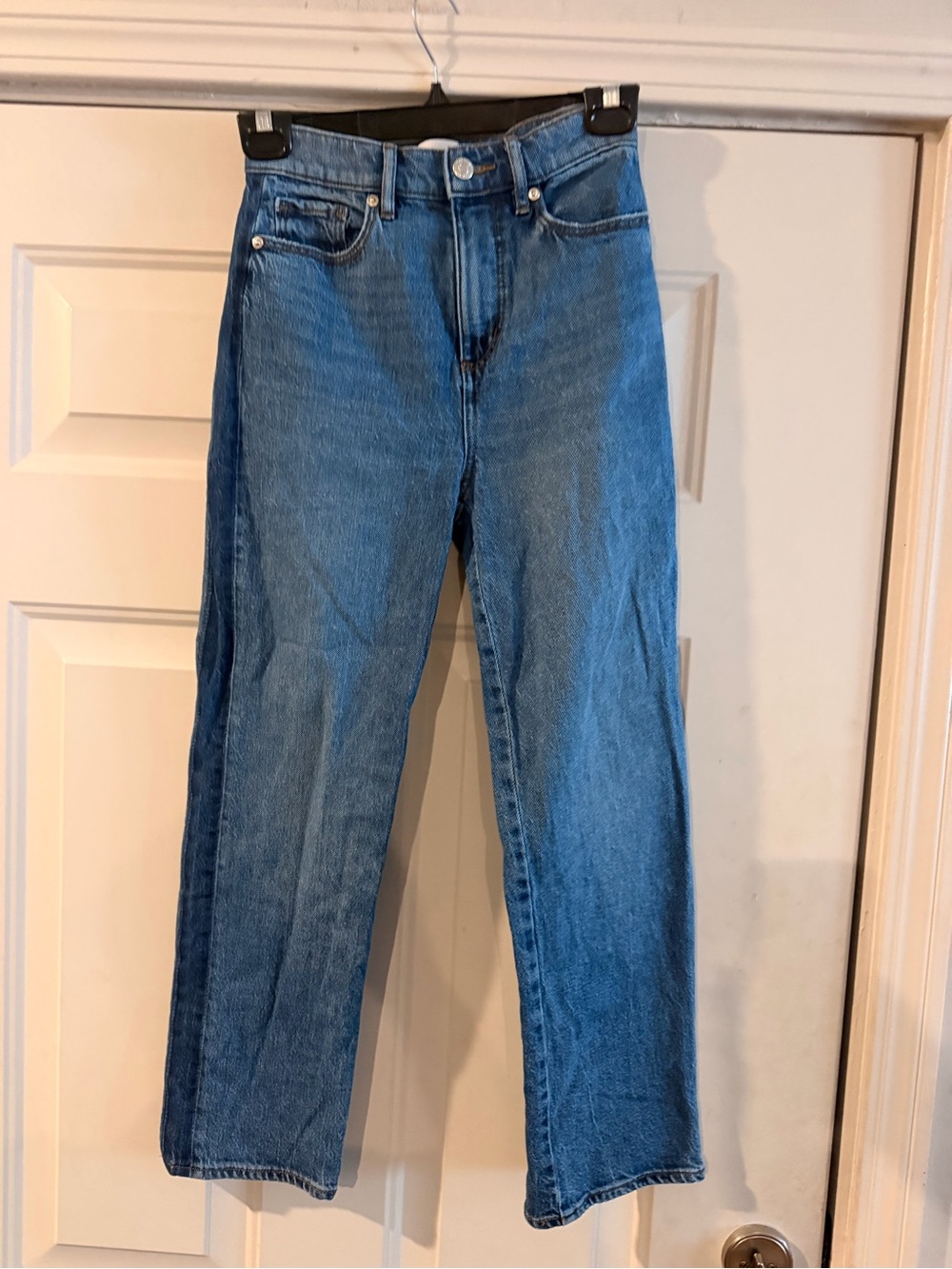 LOFT Classic Straight-Leg Jeans in Medium Blue Wash
